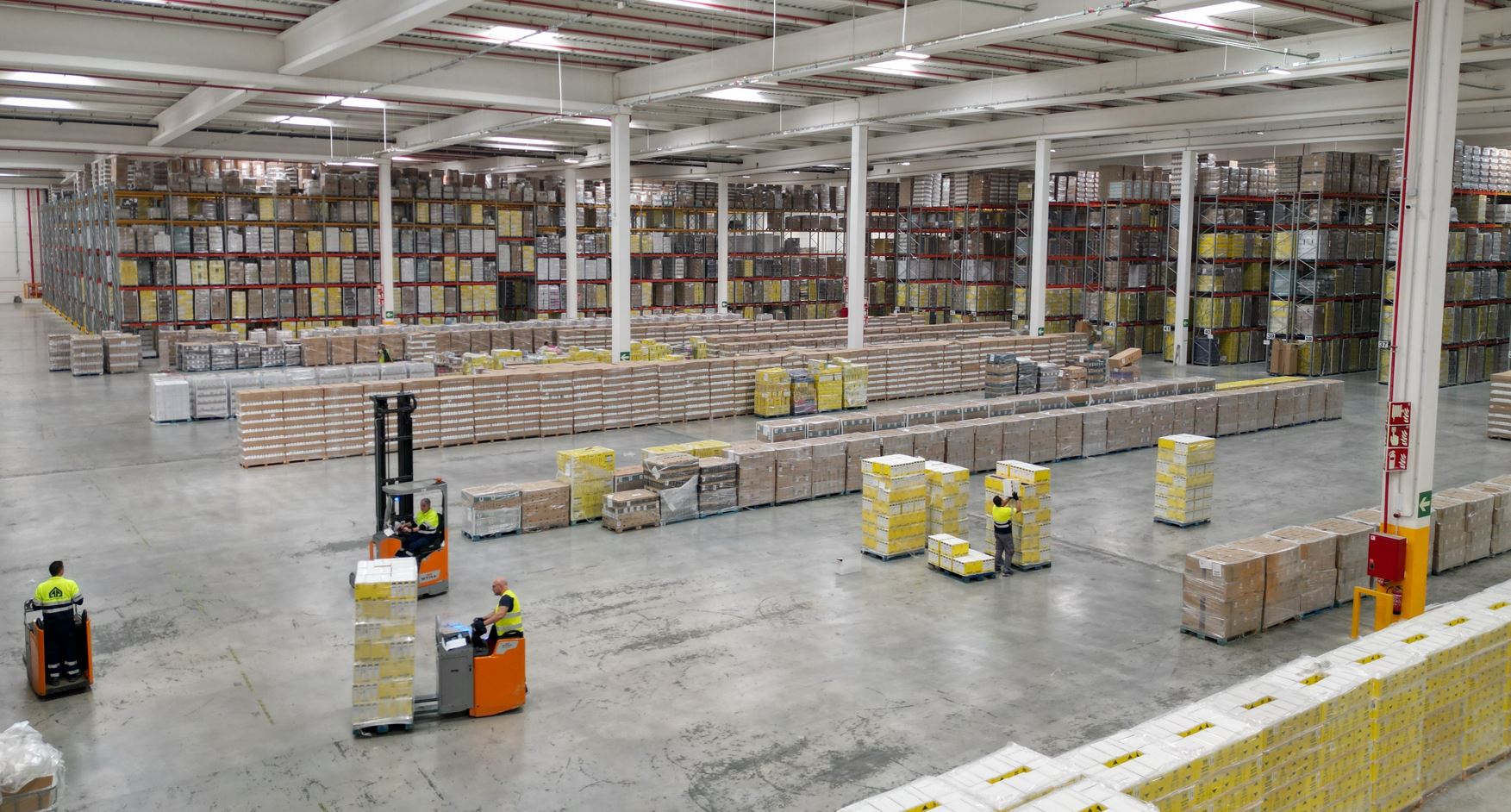 El almacén para productos químicos del líder logístico de la Comunidad Valenciana, Improving